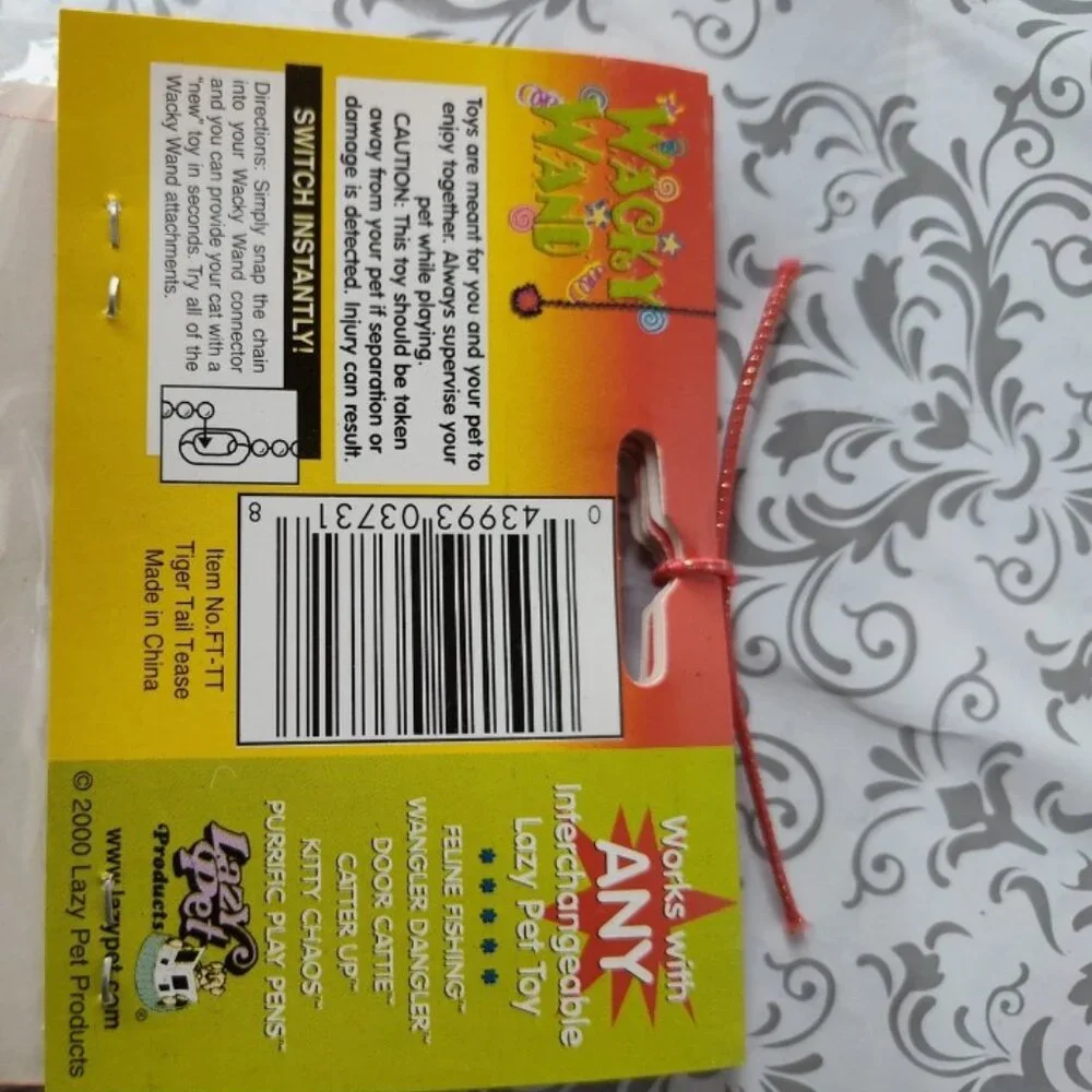 Lot of 3 Lazy Pet Interactive Tail Tease Cat Toy Br/Vi/Ye (Plus 2 Free)